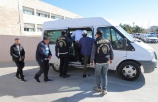 Antalya'da 45 ekip 112 personelle firari şahıslara...