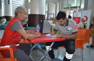 Yeni sağlık çalışanlarına iş sağlığı ve...