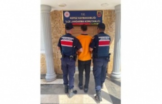 14 yıl hapis cezası bulunan şahıs arkadaşına...