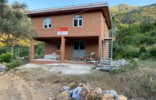 30 yıldır imam bekliyor