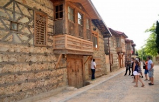 8 bin kişi konaklıyor