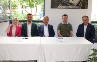 Alanya AK Parti'de Bülent Arınç sürprizi