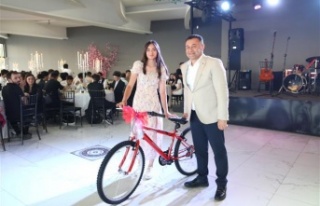 Alanya Belediyesi'nden öğrencilere motivasyon...