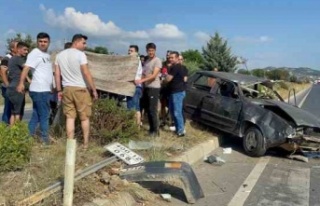 Alanya'da yaralıları güneşten korumak için...