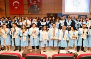 ALKÜ Tıp Fakültesi ilk mezunlarını verdi