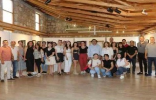 Deprem ve orman yangınının acısını ilmek ilmek...