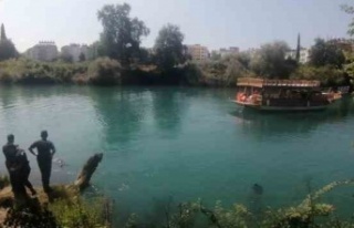 Manavgat Irmağı'nda sürüklenen kadın cesedi...