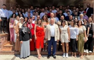 Mehmet Şahin çözüm ofisinde bayramlaştı