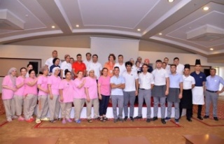 Alanya Belediyesi’nden otellere sıfır atık eğitimi