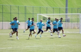 Alanyaspor Erzurum kampında çalışmalarını sürdürdü