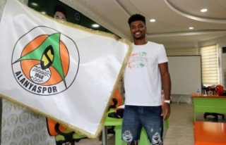 Alanyaspor şokta! Yeni transfer şikeciymiş