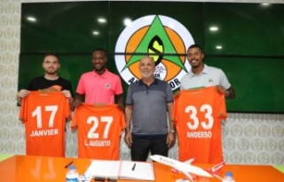 Alanyaspor transferde hız kesmiyor