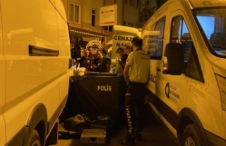 Annesini ziyaretten dönerken minibüsün altında...