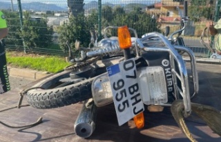 İki kardeş motosiklet kazasında yaralandı