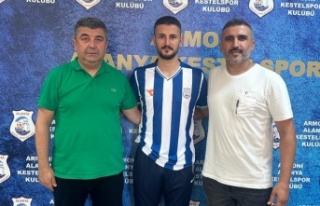 Kestelspor Emre'nin sözleşmesini uzattı