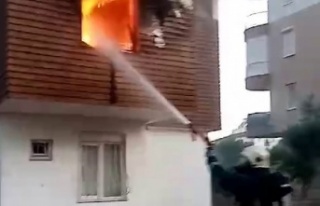 Korkutan yangın: 5 kişi dumandan etkilendi