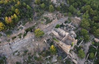 Syedra’ya bakan eli değdi