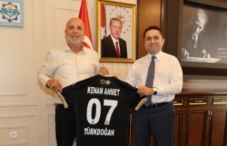 Alanyaspor’dan Rektör Türkdoğan’a tebrik ziyareti