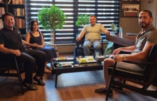 Başkan Yücel, Alanya için görüş alışverişinde...