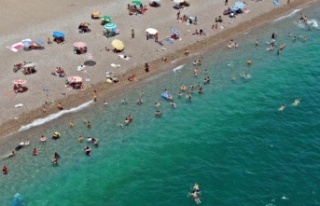 Plajların deniz suyu ölçümlerinde Antalya damgası
