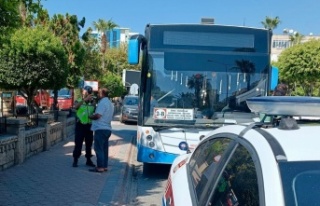 Alanya’da jandarma ekipleri alkol denetimlerini...