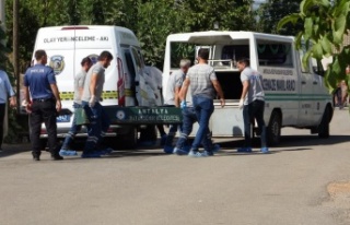 Antalya'da tartıştığı 2 çocuk annesi eşini...