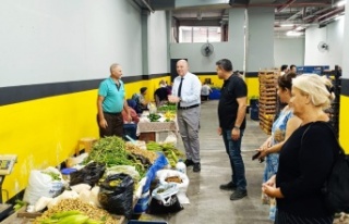 CHP Alanya İlçe Başkanlığı'ndan Cuma Pazarına...