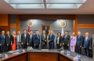 Antalya iş dünyasının talepleri bakanlıklarda...