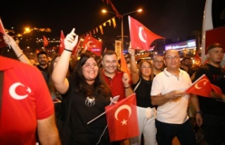 Başkan Yücel'den Fener Alayı ve Funda Arar...