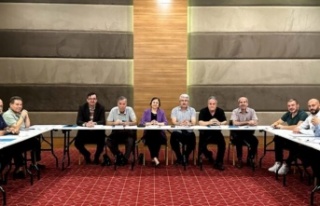 Alanya’da gazetecilerin sorunları masaya yatırıldı