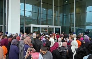 Antalya'da alışveriş çeki ve çeyrek altın...