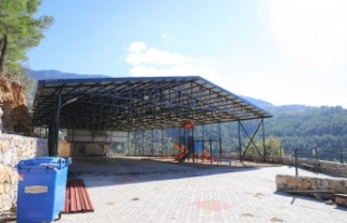 Başköy Mahallesi'ne yen çok amaçlı salon...