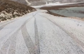 Toroslara mevsimin ilk karı düştü