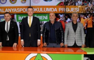 ‘Alanyasporum Okulumda’ projesi yeniden imzalandı