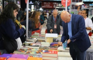 Antalya Kitap Fuarı’nda müzikal söyleşi