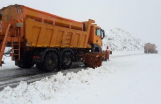 Antalya-Konya Karayolu tırların geçişine açıldı