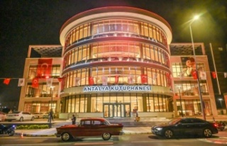 Antalya'nın dev kütüphanesi açılış için...