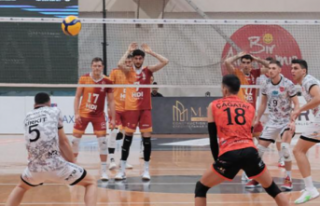 Efeler Galatasaray'a Dayanamadı