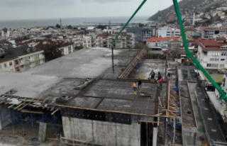 Alanya’da o projede en üst katın betonu atıldı