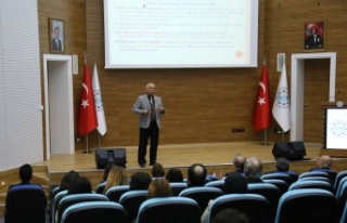 ALKÜ'de akreditasyon ve kalite anlatıldı