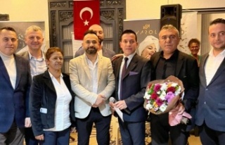 Yeni'den turizm işverenlerine çağrı