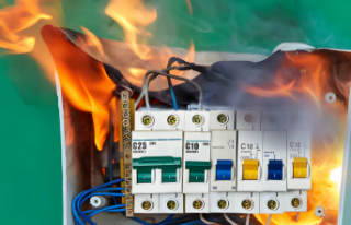 Alanya’da elektrik sigortası yangın çıkardı