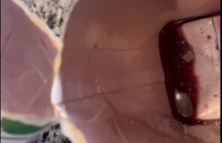 Alanya’da meyve suyunu açınca şok oldu