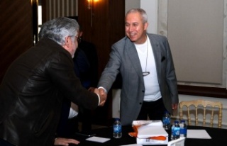 CHP, Cumhuriyet’in ikinci yüzyılındaki Alanya’yı...