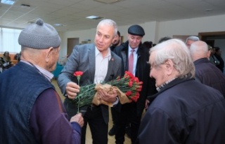 Huzurevi sakinlerinden Özçelik’e “Bizleri siz...
