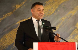 Yücel, personel maaşlarına yüzde 82 zam yaptı