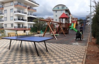 Alanya Belediyesi çocuk parkları yapmaya devam ediyor