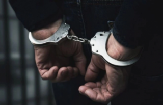 Alanya'da camiden hırsızlık yapıp suçüstü...