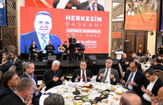 Başkan Böcek turizm sektörü temsilcileriyle buluştu