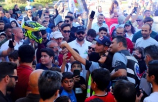 Alanya Dünya Şampiyonu Toprak'ı bağrına...